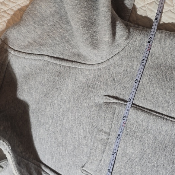 Tna Cozy Boyfriend Cropped Sweatshirt Jacket - Picture 5 of 16